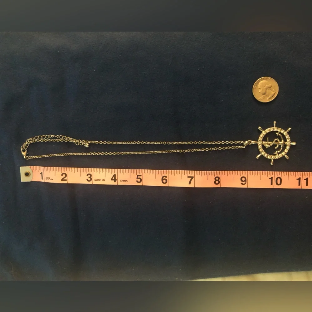 Elegant Silver With White Rhinestones Anchor Pendant Necklace - Picture 3 of 4